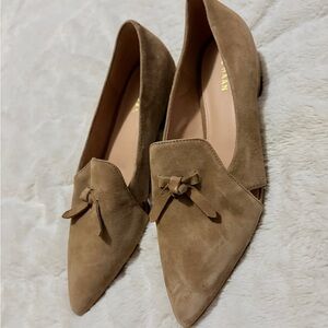 Cole Haan Women's Tan Suede Pointed-Toe Loafers with Knot Accent